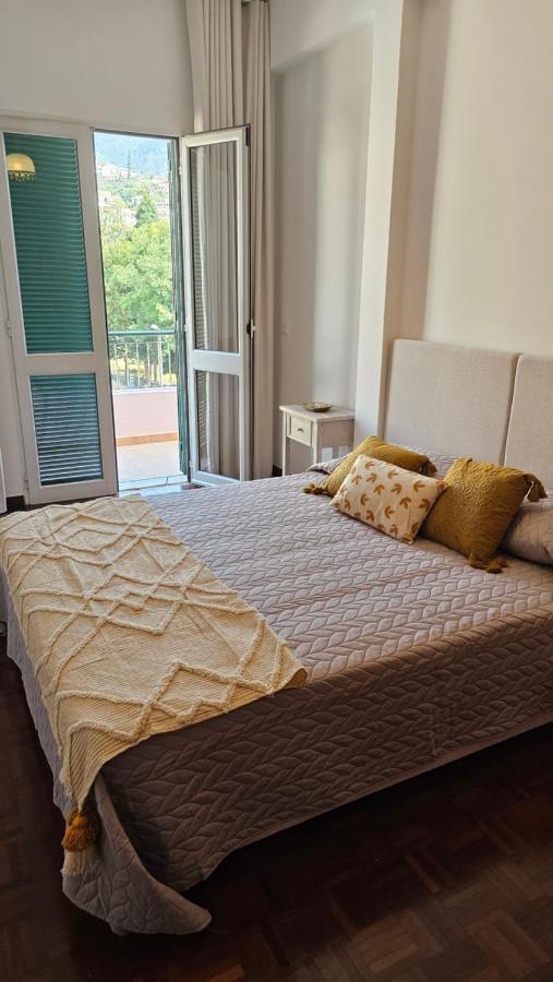 Garden And Seaview Apartment - Free Parking Funchal  Bagian luar foto