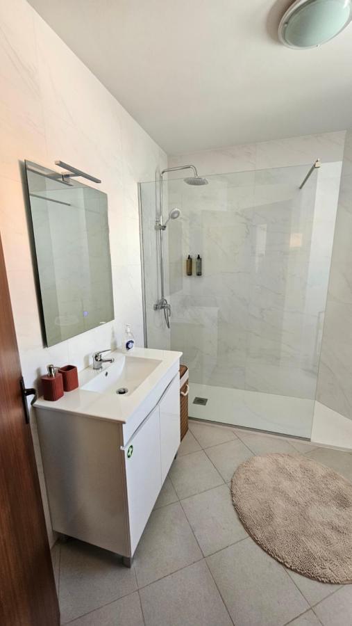 Garden And Seaview Apartment - Free Parking Funchal  Bagian luar foto